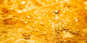 Beitragsbild des Blogbeitrags Kolloidales Gold – Wirkung, Anwendung und mehr