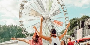 Beitragsbild des Blogbeitrags Festival Survival Guide: Packliste und die wichtigsten Tipps