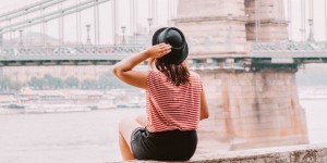 Beitragsbild des Blogbeitrags Umwerfende Reisefotos alleine machen: 10 Tipps & Tricks 