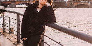 Beitragsbild des Blogbeitrags Reisen in der kalten Jahreszeit: die schönsten Jacken unter 100€*