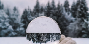 Beitragsbild des Blogbeitrags 7 einfache Fotoideen für den Winter: perfekt für unterwegs