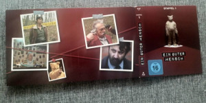 Beitragsbild des Blogbeitrags Review: Ein guter Mensch Digipack 