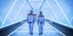 Beitragsbild des Blogbeitrags Filmkritik: Moonfall