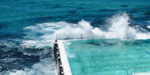 Beitragsbild des Blogbeitrags SYDNEY TRAVEL DIARY – BONDI BEACH, BRONTE BEACH, TAMARAMA BEACH