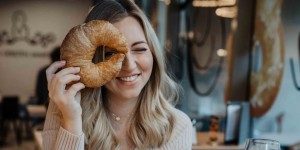 Beitragsbild des Blogbeitrags Frühstücken in Salzburg bei Resch&Frisch