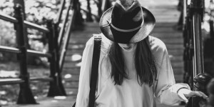 Beitragsbild des Blogbeitrags 5 Lügen, die wir uns selbst auftischen – Schluss mit Selbstbetrug