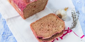 Beitragsbild des Blogbeitrags Rote Bete Brot