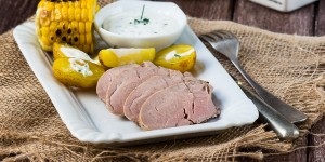 Beitragsbild des Blogbeitrags Schweinslungenbraten/ Pork tenderloin