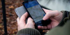 Beitragsbild des Blogbeitrags Einfach erklärt: Wie funktioniert die Echtzeit-Anzeige in Google Maps?