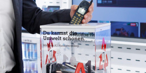 Beitragsbild des Blogbeitrags Die schlechtesten Ausreden, warum das alte Handy in der Schublade liegt