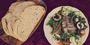Beitragsbild des Blogbeitrags Rindfleischsalat mit grünem Spargel und Kernöl
