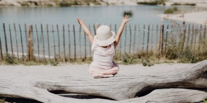Beitragsbild des Blogbeitrags Das perfekte Familienfoto – Tipps vom Profi | Gewinnspiel Fotoshooting