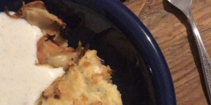 Beitragsbild des Blogbeitrags einfach.lecker // Apfelstrudel mit einfachem Topfenblätterteig