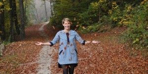 Beitragsbild des Blogbeitrags nadel.werk // Ein Wohlgefühl – mein neues Tunikakleid von Lotte & Ludwig