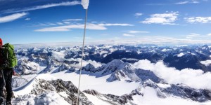 Beitragsbild des Blogbeitrags 9 Länder – 9 Gipfel. Rodler erklimmen die höchsten Berge Österreichs 