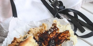 Beitragsbild des Blogbeitrags KUCHEN | Germteigschnecken mit Powidlfüllung und Mandelkruste