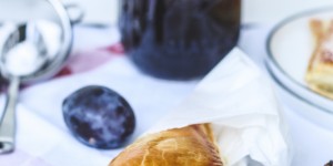 Beitragsbild des Blogbeitrags I AM FROM AUSTRIA | Rezept für Polsterzipf mit Powidl