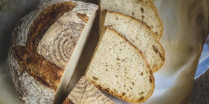 Beitragsbild des Blogbeitrags Rezept für französisches Landbrot – pain de campagne – (vegan)