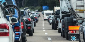 Beitragsbild des Blogbeitrags Damit sie nicht im Stau stehen: Sommerreiseverkehr 2017