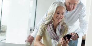 Beitragsbild des Blogbeitrags Weltneuheit aus Österreich: Die Mach-dein-Smartphone-einfach App 