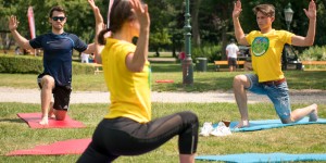 Beitragsbild des Blogbeitrags Bewegt im Park – Kostenlose Fitnesskurse von Juni bis September