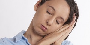 Beitragsbild des Blogbeitrags Mythos: Jeder braucht „8 Stunden Schlaf täglich“ – stimmt das?