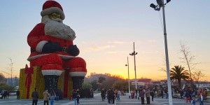 Beitragsbild des Blogbeitrags Der größte Weihnachtsmann der Welt und andere Xmas-Rekorde