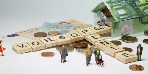 Beitragsbild des Blogbeitrags VKI-Buch + Online-Rechner: Wie viel Geld hab ich in der Pension?
