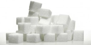 Beitragsbild des Blogbeitrags Zucker ist eine Droge und macht süchtig – Zuckermythen im Check 