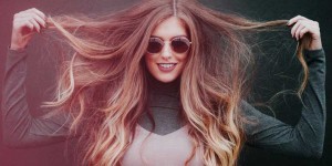Beitragsbild des Blogbeitrags Probleme mit Haarausfall: Wieviel ist normal? Ab wann ist es zu viel?