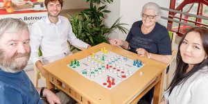 Beitragsbild des Blogbeitrags #WohnenMittenImLeben: Studentenleben meets Pensionistenhaus