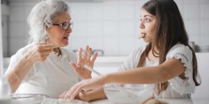 Beitragsbild des Blogbeitrags Volkshilfe-Umfrage: Pflege muss mehr, besser und bunter werden