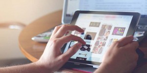 Beitragsbild des Blogbeitrags „Internet Ombudsmann“ wird ab sofort zur „Internet Ombudsstelle“