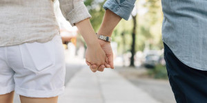 Beitragsbild des Blogbeitrags Intimität, Sexualität und Solidarität in der Covid-19 Pandemie