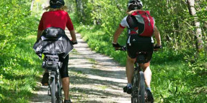 Beitragsbild des Blogbeitrags Fairplay – Mountainbiken mit Rücksicht und Respekt für die Umwelt 