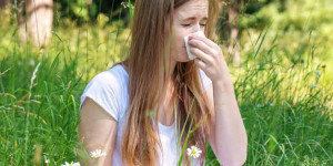 Beitragsbild des Blogbeitrags Hilft Vitamin-D bei Heuschnupfen, Asthma und Neurodermitis?