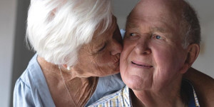 Beitragsbild des Blogbeitrags Eine Million pflegende Angehörige warten auf eine Pflegereform! 