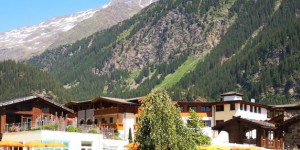 Beitragsbild des Blogbeitrags Paradies für Kinder – Hotel Schneeberg in Südtirol 