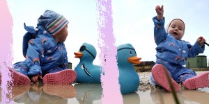Beitragsbild des Blogbeitrags Tipps & Tricks: Kinderfotos bei Regen oder Schlechtwetter 