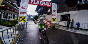 Beitragsbild des Blogbeitrags Bike Night Flachau 2017 – ein Spektakel auf 3 Kilometern