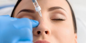 Beitragsbild des Blogbeitrags Nasenkorrektur ohne Operation- mit minimal invasive Methoden zur Traumnase