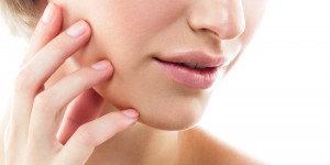 Beitragsbild des Blogbeitrags Die Dos and Donts der Lippenvergrößerung