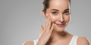 Beitragsbild des Blogbeitrags Entdecken Sie das Geheimnis der Gesichtsverjüngung mit Face-Slimming!