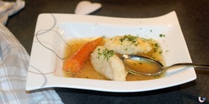 Beitragsbild des Blogbeitrags Rindssuppe mit Grießnockerl und Bröselknödel