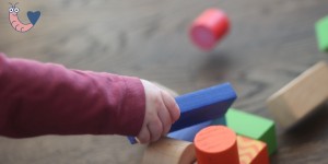 Beitragsbild des Blogbeitrags 6 Tipps unseren Kindern Geduld zu lernen