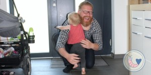 Beitragsbild des Blogbeitrags Papa baba – oder: Der tägliche, schwere Abschied von meiner Tochter