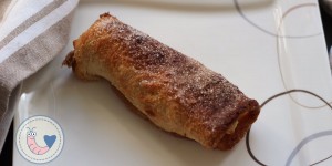 Beitragsbild des Blogbeitrags Apfelkuchenröllchen
