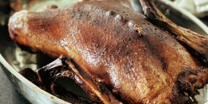 Beitragsbild des Blogbeitrags Festtagsessen: Gänsebraten – unser Familienrezept