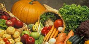Beitragsbild des Blogbeitrags Sechs Herbst-Lebensmittel für Kraft in der Trauer