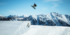 Beitragsbild des Blogbeitrags Österreichs Snowparks mit den größten Kicks